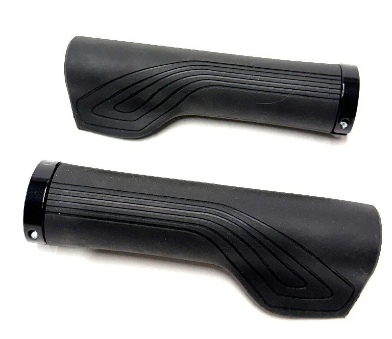 Cycling beam light-XPOSURE Mongoose Mountain Bike Lock-On Grips Ergonomic Black